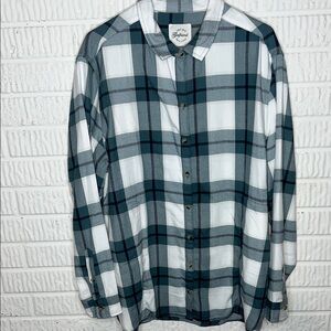 Jachs Girlfriend White and Green Plaid Casual Flannel Shirt